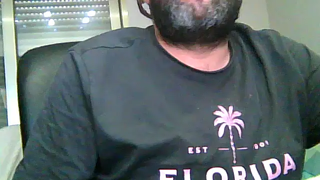 Snapshot of SirFrankonde chatting on 07/03/26, 10:33 SirFrankonde online show from 07/03/26, 10:33