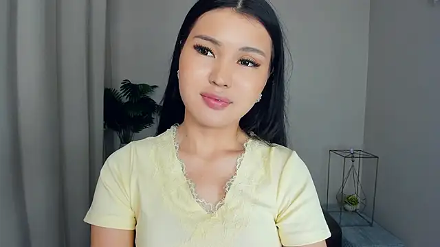 Snapshot of MercedesVleming chatting on 06/22/26, 08:00 MercedesVleming online show from 06/22/26, 08:00