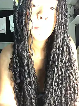 Snapshot of lilly_safadinha chatting on 07/01/26, 03:40 lilly safadinha online show from 07/01/26, 03:40