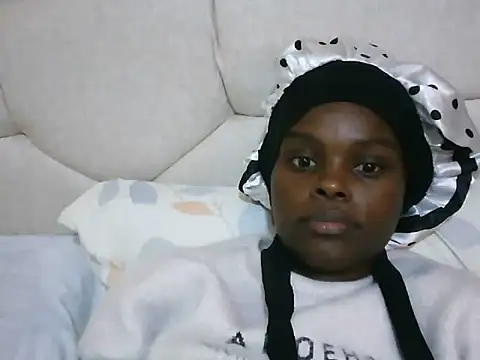 Snapshot of sexy-chocolate23 chatting on 07/01/26, 08:36 sexy-chocolate23 online show from 07/01/26, 08:36