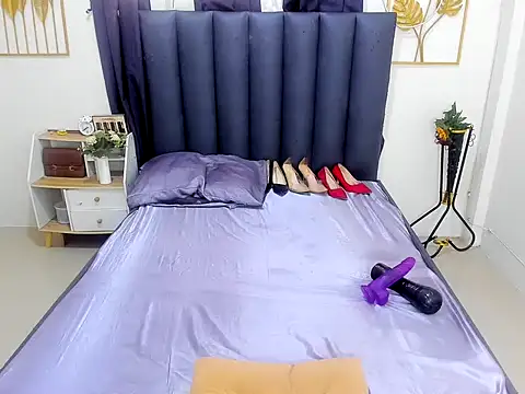Hannah Louissexxx online show from 07/17/26, 10:51