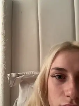 Mialovexox online show from 06/26/26, 02:34