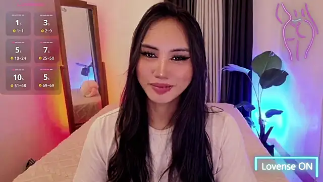 Snapshot of Bell_PepperHot chatting on 07/19/26, 07:17 Bell PepperHot online show from 07/19/26, 07:17