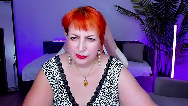Joana Woods online show from 07/24/26, 08:21