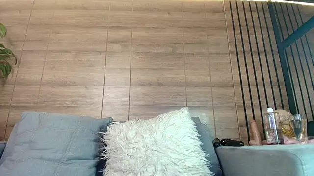 alys molly 11 online show from 07/31/26, 11:09
