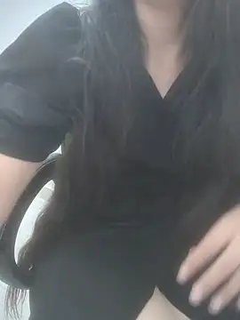 Snapshot of sushmita0 chatting on 07/10/26, 03:34 sushmita0 online show from 07/10/26, 03:34