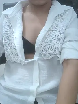 Snapshot of sushmita0 chatting on 07/07/26, 02:53 sushmita0 online show from 07/07/26, 02:53