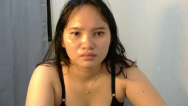 Fhwilloughbyxx online show from 07/03/26, 10:44