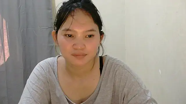 Fhwilloughbyxx online show from 06/27/26, 06:30