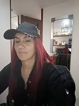 KataraDeLuxe online show from 06/22/26, 03:09