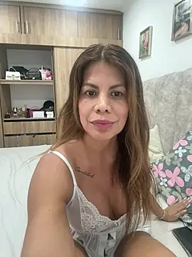Valen Milf4u online show from 07/26/26, 05:20