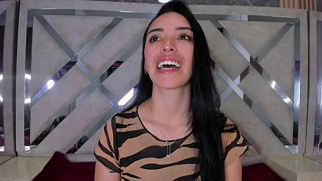 Snapshot of Violeta_Harlow chatting on 07/09/26, 08:52 Violeta Harlow online show from 07/09/26, 08:52