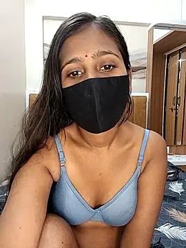 Snapshot of Laiba_Sugar chatting on 07/23/26, 09:28 Laiba Sugar online show from 07/23/26, 09:28