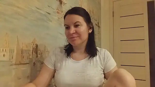 Snapshot of Lauralison chatting on 07/11/26, 08:31 Lauralison online show from 07/11/26, 08:31