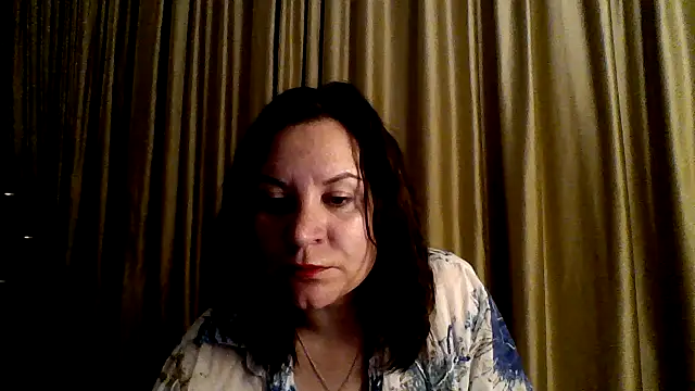 Snapshot of Lauralison chatting on 07/05/26, 10:16 Lauralison online show from 07/05/26, 10:16