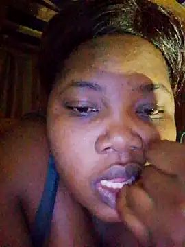 ellena8 online show from 06/18/26, 10:37
