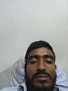 romjan23231 online show from 06/19/26, 07:47