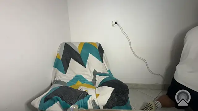 RobinAndAce14 online show from 06/19/26, 04:57