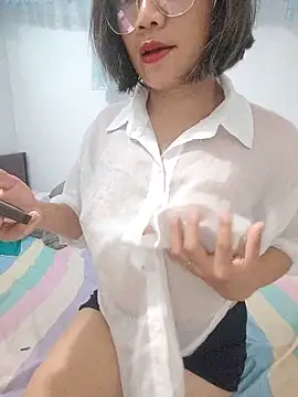 Lady-cum online show from 06/20/26, 02:55