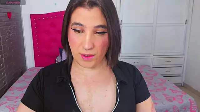 roxxy pink  online show from 08/07/26, 02:50