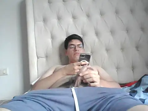 FernanHot69 online show from 07/22/26, 12:45