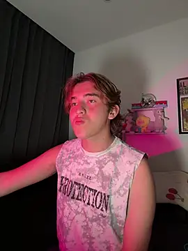 sweet boyyy1 online show from 08/06/26, 02:50