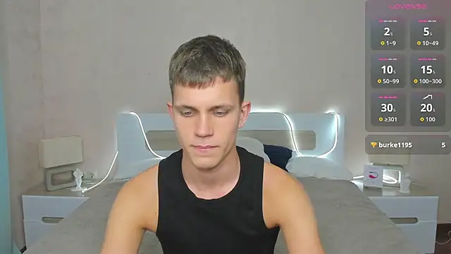 m0neyken online show from 07/19/26, 02:31