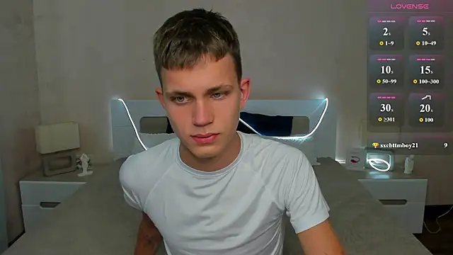 m0neyken online show from 07/08/26, 07:20