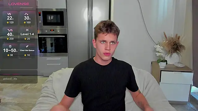 m0neyken online show from 08/05/26, 08:08