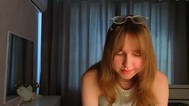 SunnySikarskie online show from 06/29/26, 04:41
