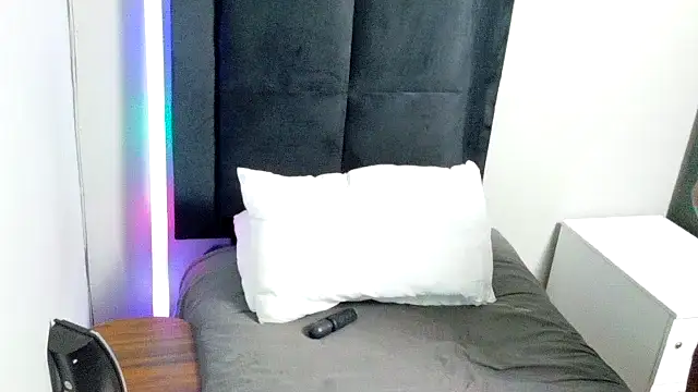 SpicedDove online show from 07/25/26, 11:49