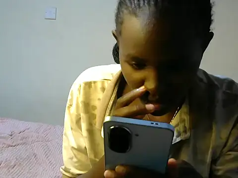 Snapshot of shypretty chatting on 06/20/26, 05:29 shypretty online show from 06/20/26, 05:29