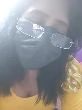 Snapshot of Zaara-Rose chatting on 07/18/26, 07:17 Zaara-Rose online show from 07/18/26, 07:17