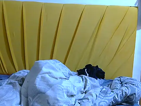 Heliosann online show from 06/20/26, 12:32