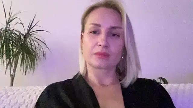 Delissaxx online show from 06/22/26, 07:11