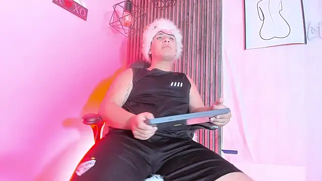 Liam grey01  online show from 06/25/26, 07:30