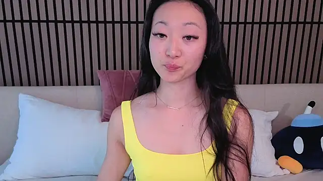 Snapshot of MySweetSofie chatting on 07/14/26, 02:00 MySweetSofie online show from 07/14/26, 02:00