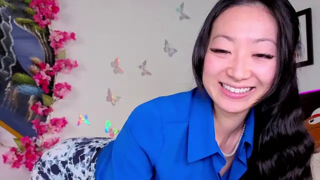 MySweetSofie online show from 09/18/25, 06:00