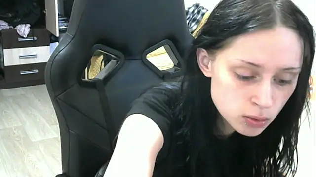 Snapshot of zazzo4ka chatting on 07/07/26, 01:25 zazzo4ka online show from 07/07/26, 01:25