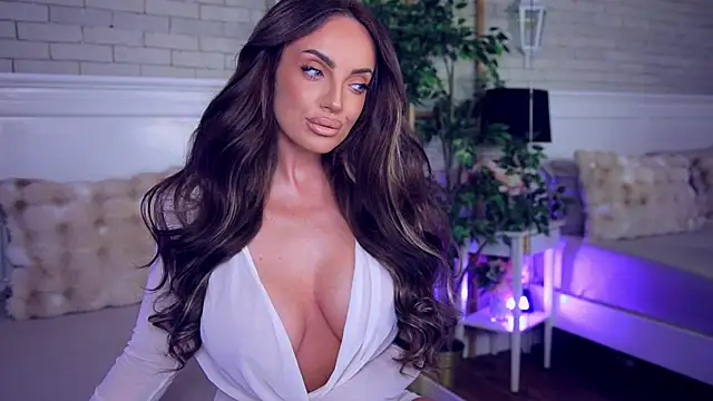annabellahot online show from 05/21/26, 03:48