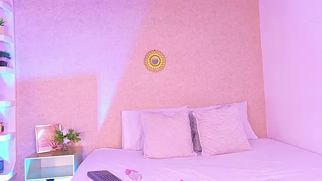 KarolinaReales Pv online show from 08/04/26, 12:10