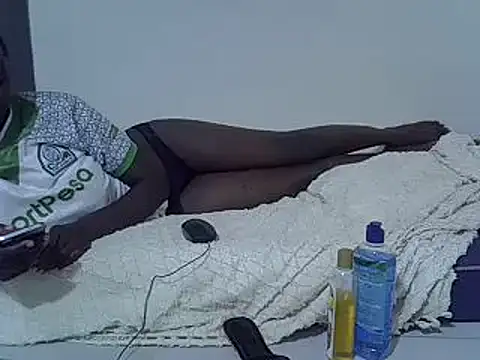milky gal ebony online show from 06/29/26, 10:42
