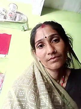 Snapshot of Umakumari90 chatting on 06/20/26, 06:51 Umakumari90 online show from 06/20/26, 06:51