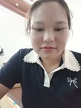 Snapshot of Holy-mi chatting on 07/22/26, 05:53 Holy-mi online show from 07/22/26, 05:53