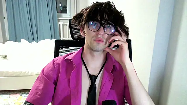 Snapshot of AlexSunx chatting on 06/27/26, 06:14 AlexSunx online show from 06/27/26, 06:14