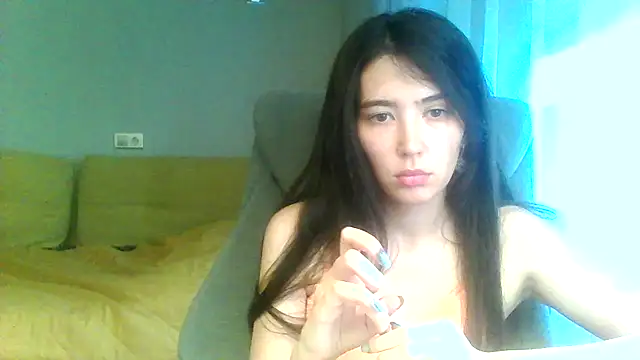 Snapshot of Joreliama chatting on 07/04/26, 01:15 Joreliama online show from 07/04/26, 01:15