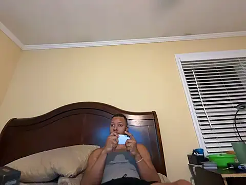 Charmingswoleking online show from 07/24/26, 01:45