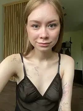 KarolinaMyles online show from 06/21/26, 03:12