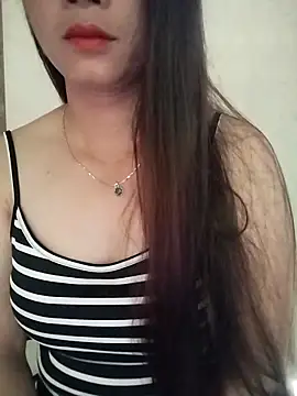 Snapshot of Nee_kitty chatting on 06/20/26, 11:54 Nee kitty online show from 06/20/26, 11:54
