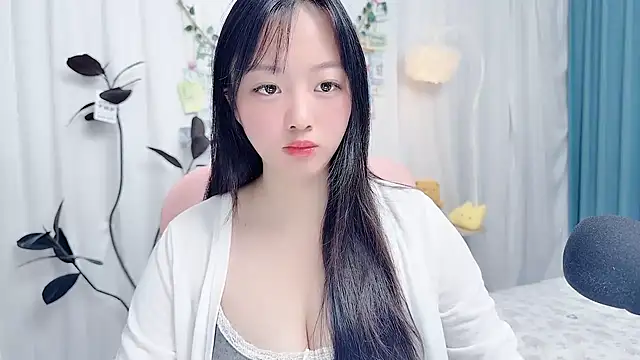 Winnie666999 online show from 08/04/26, 03:22
